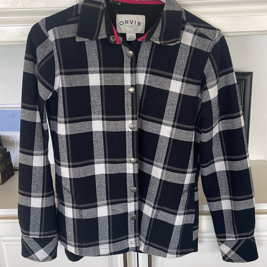 Light Button Down